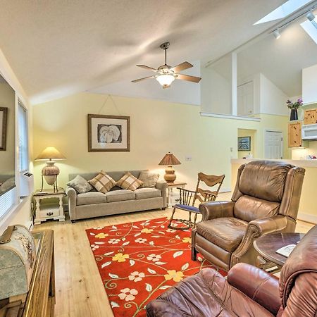 Charming Retreat Near Downtown Frankfort And Beaches エクステリア 写真