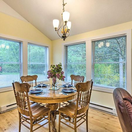 Charming Retreat Near Downtown Frankfort And Beaches エクステリア 写真