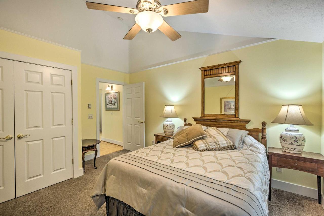 Charming Retreat Near Downtown Frankfort And Beaches エクステリア 写真